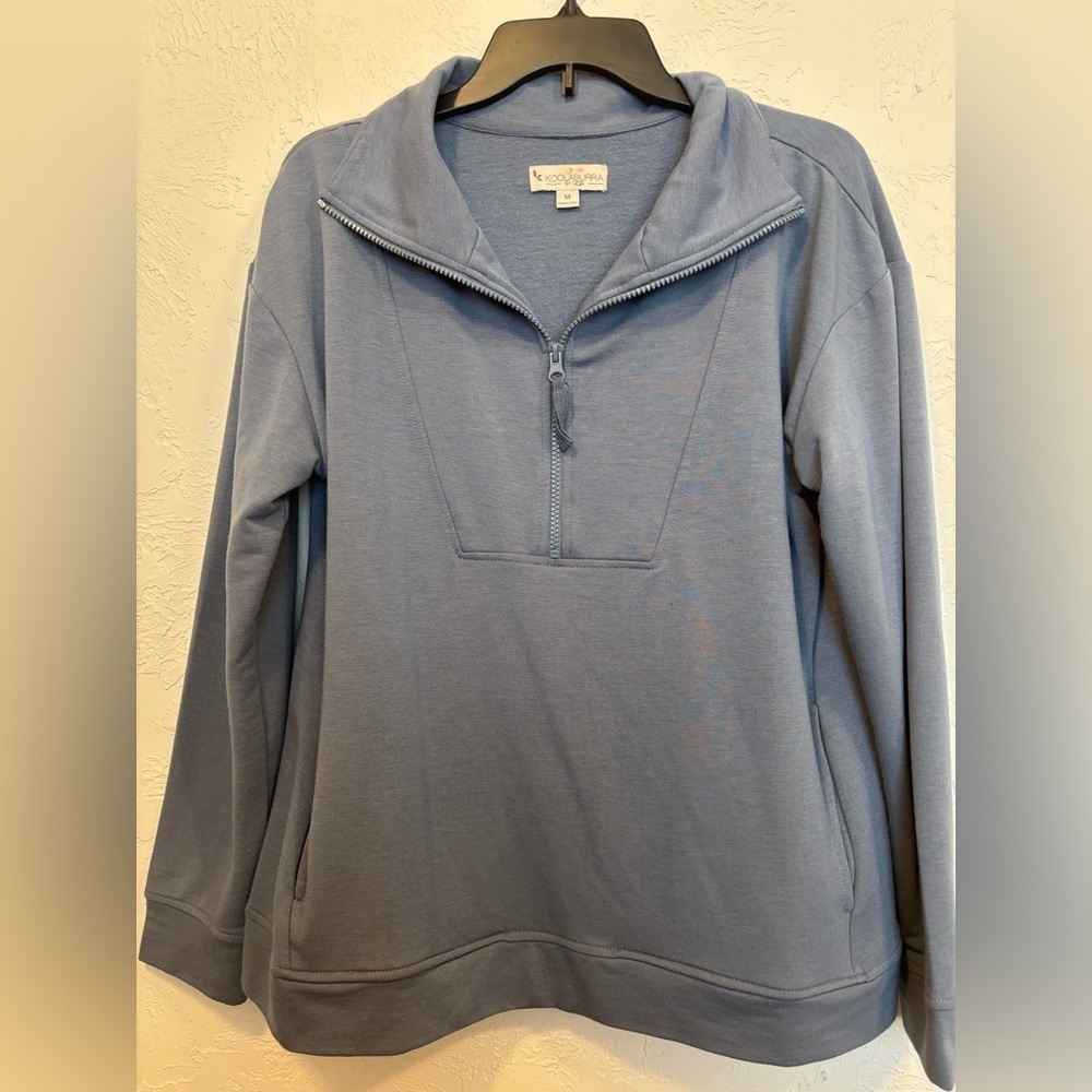 Koolaburra by Ugg Quarter Zip sweatshirt, Blue/Gray‎ Size Medium